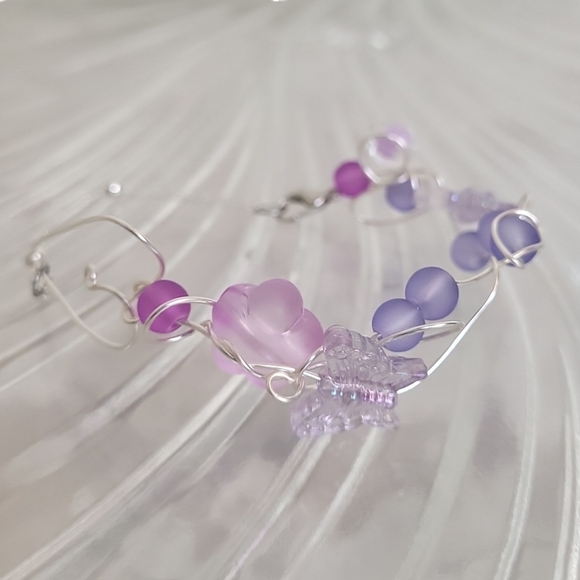 Silver Plated Holographic Butterfly Frosted Glass Wire Ball Chain Bracelet - Picture 3 of 14